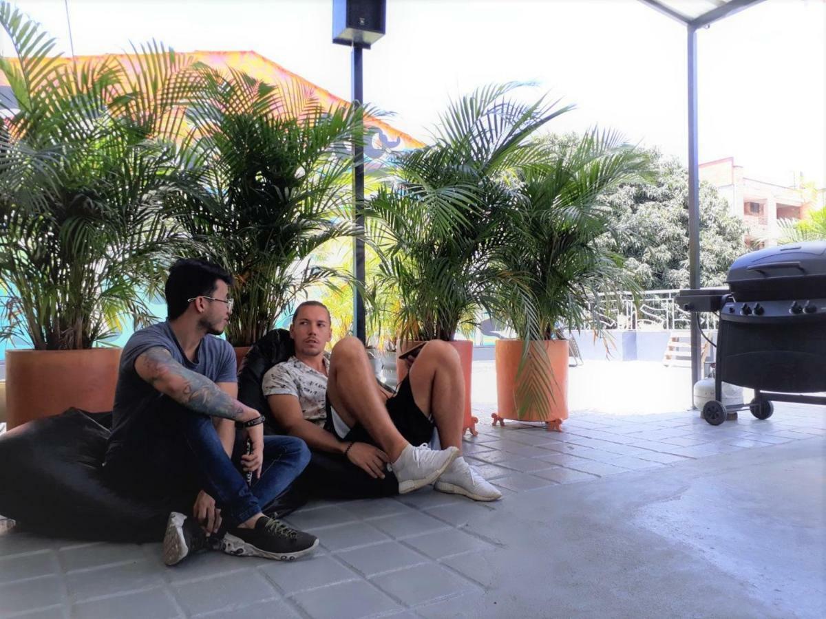 Noah Boutique Hostels Μεντεγίν Εξωτερικό φωτογραφία