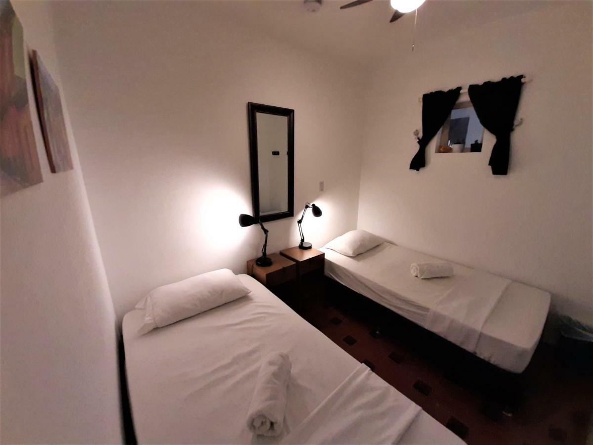 Noah Boutique Hostels Μεντεγίν Εξωτερικό φωτογραφία