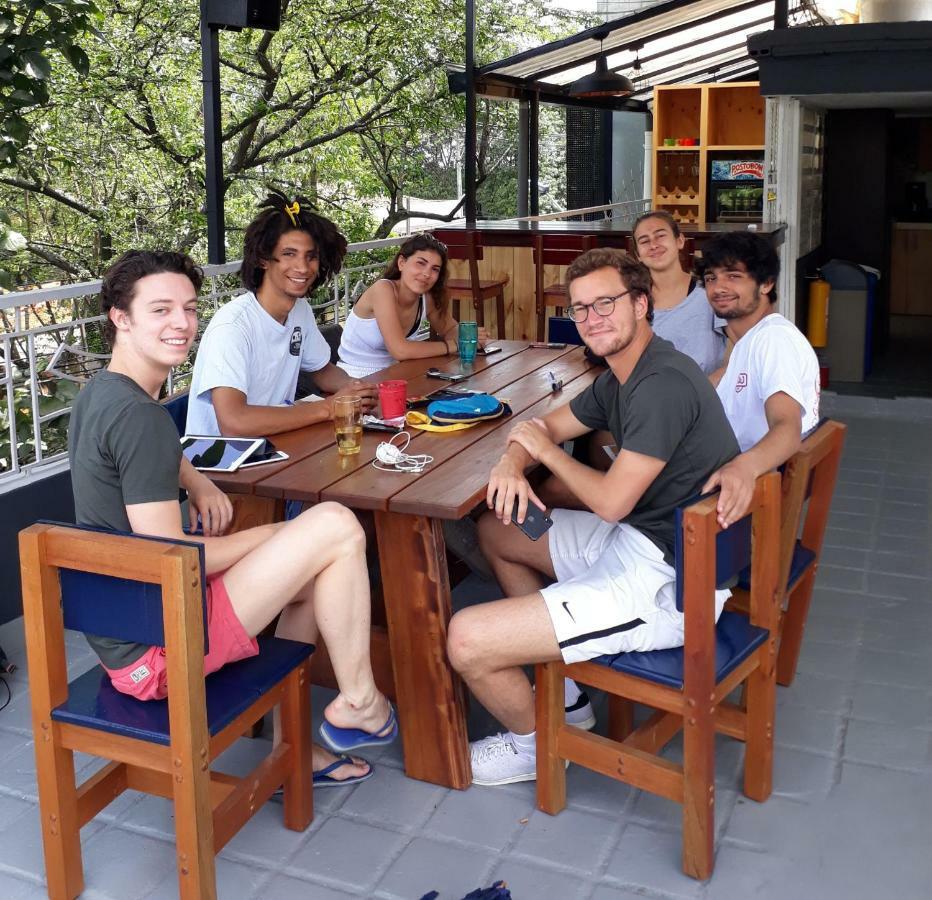 Noah Boutique Hostels Μεντεγίν Εξωτερικό φωτογραφία